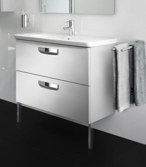 Шкаф за баня два цвята