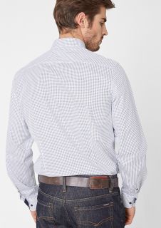 Slim fit shirt + minimalist print